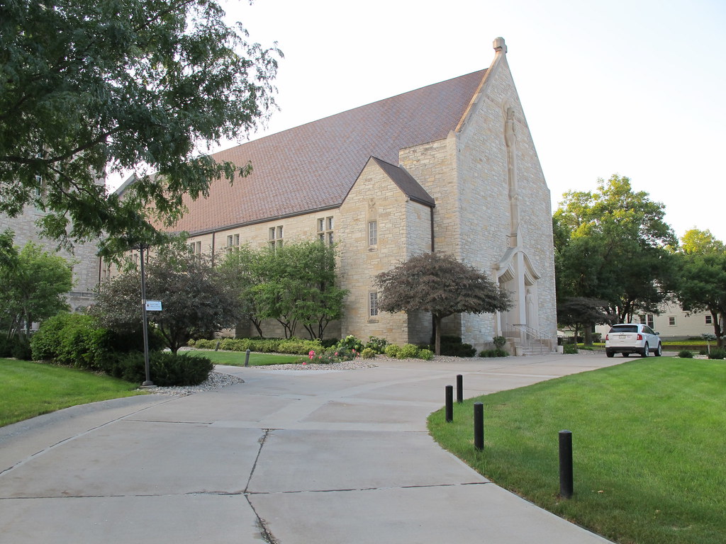 Blessed Sacrament Church, Sioux City, IA conlymarie Flickr