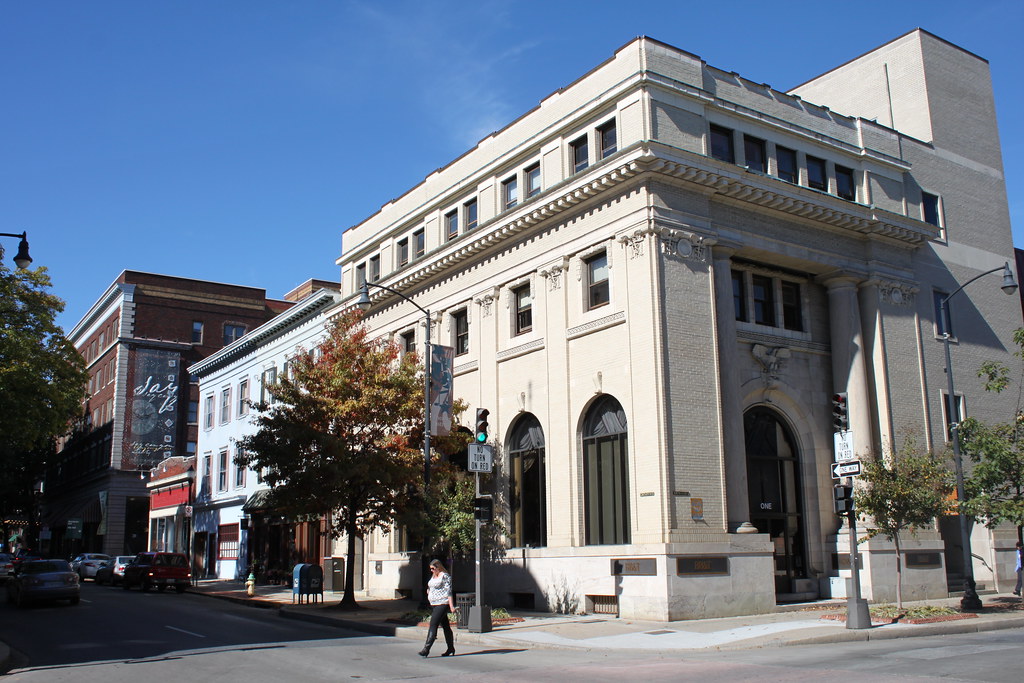 Bank, Frederick, MD Frederick has an attractive downtown. … Flickr