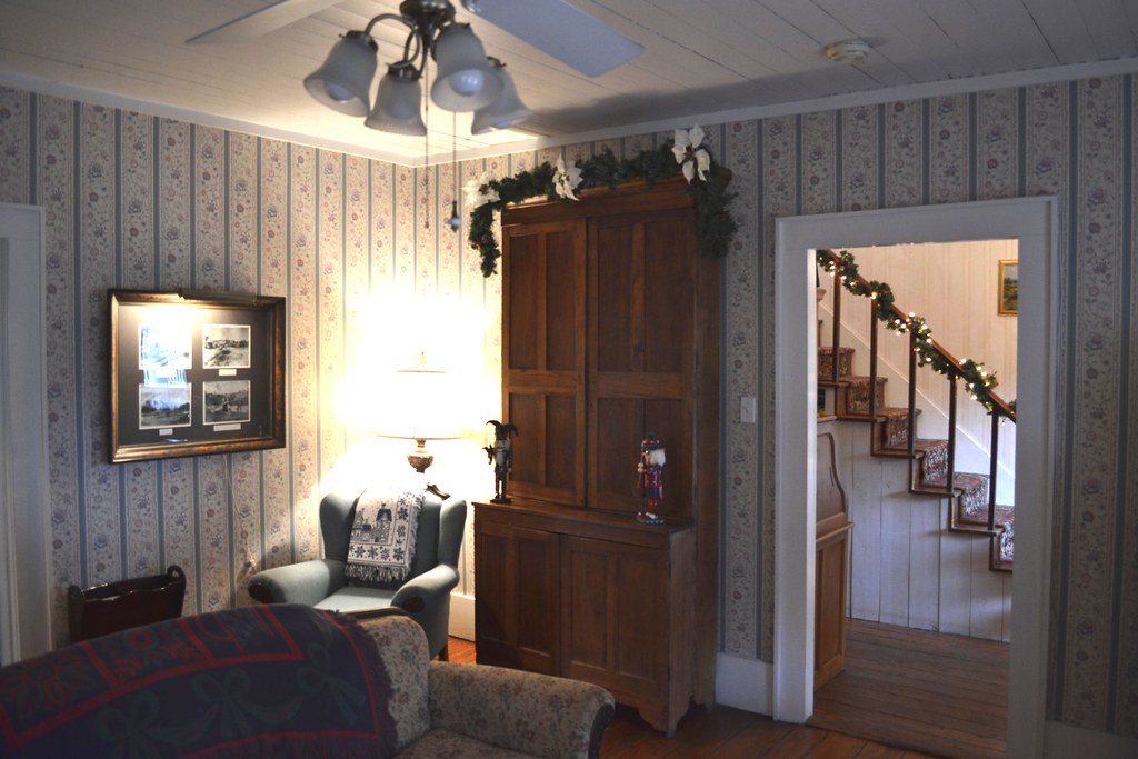 The Inn at Salado "The Inn at Saladon" Bed and Breakfast. … Flickr