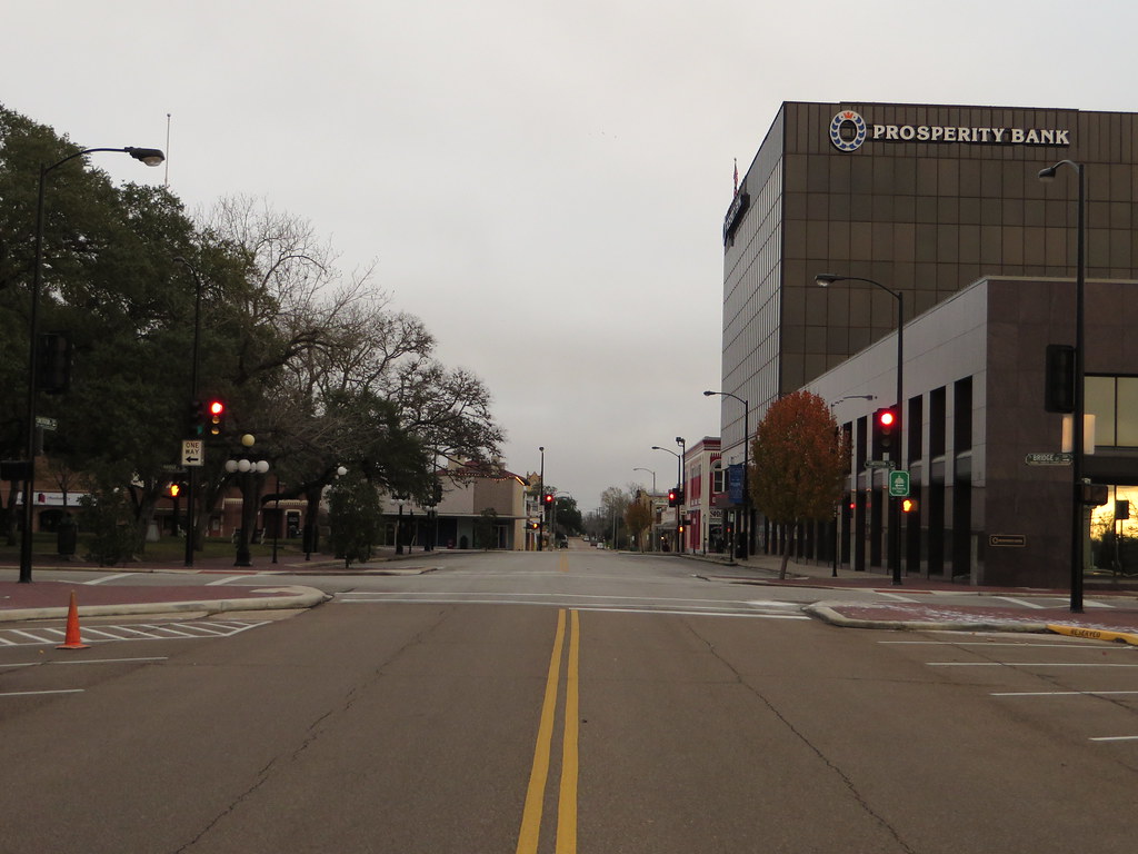 Victoria, Texas Victoria is a city in the U.S. state of Te… Flickr