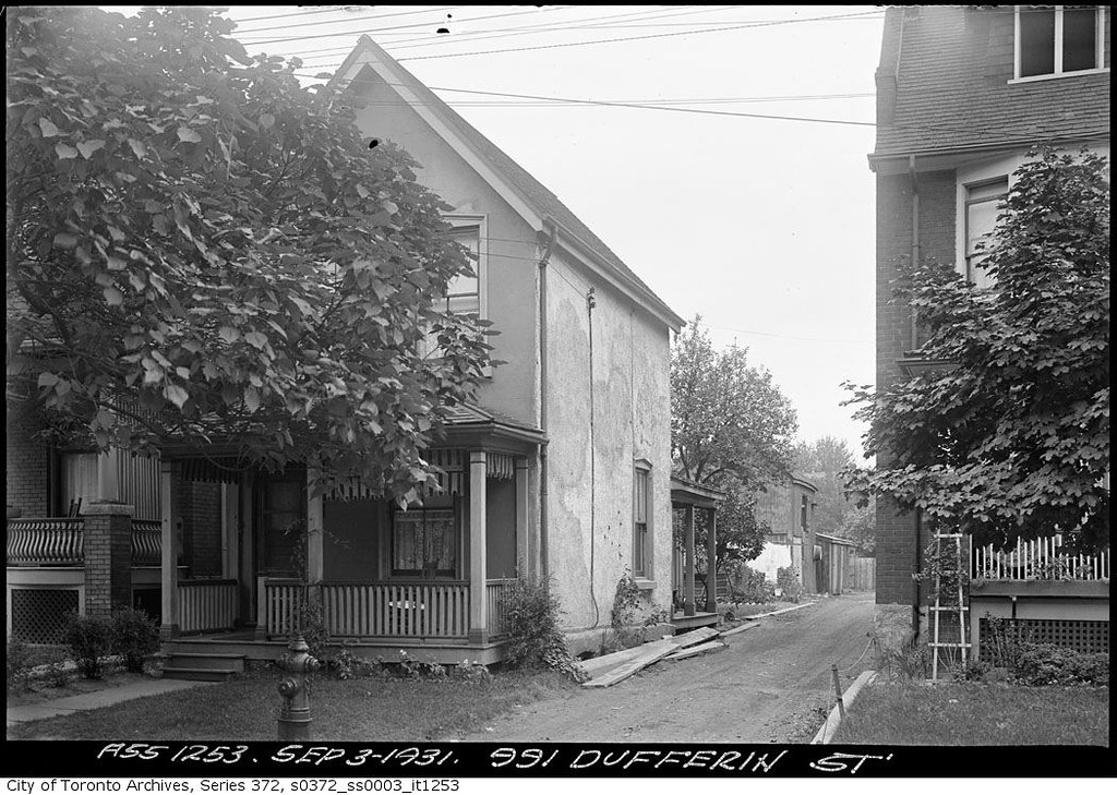 991 Dufferin Street Photographer Arthur Goss September 3,… Flickr