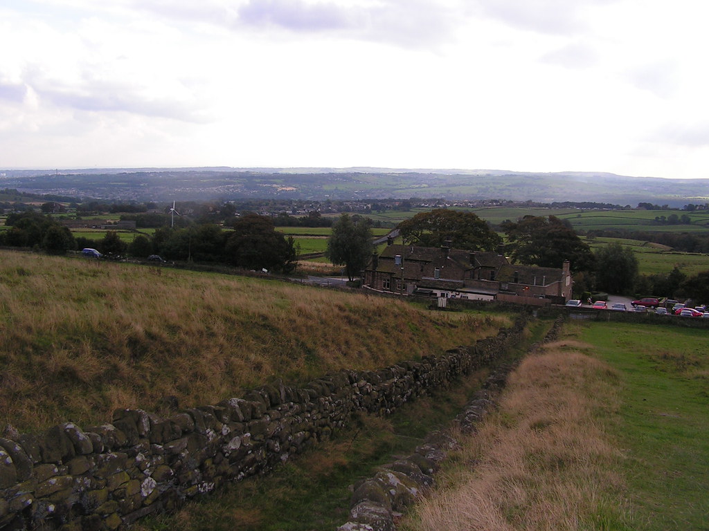 PICT0132 Otley Road, Eldwick Crag, Bingley Moor Ananda Moonasingha
