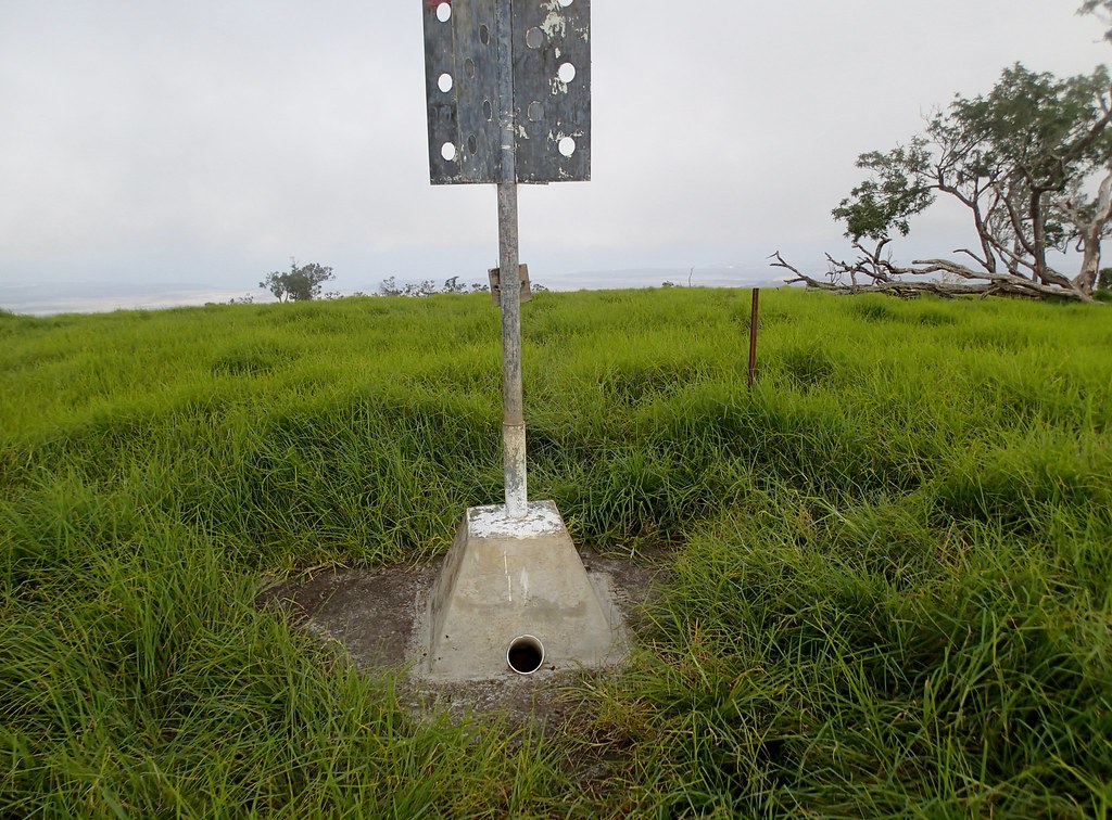 Pu'u Wa'awa'a Hike Big Island A 6.5 mile hike affectiona… Flickr