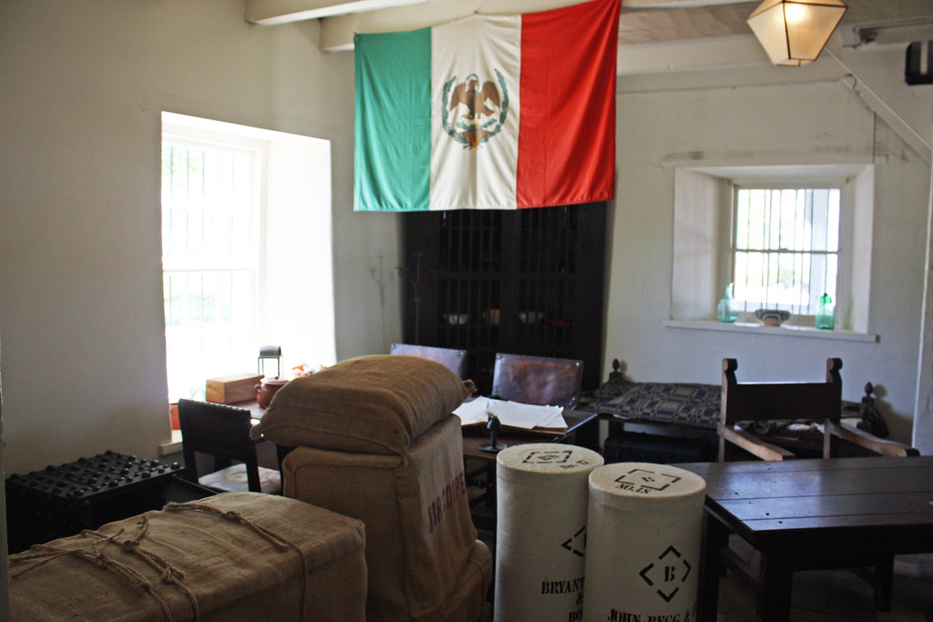 MNTRY 146 Customs House, Monterey, California TravelBear71 Flickr