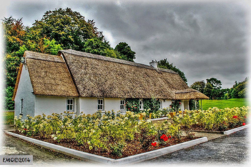 Thatched Cafe at Ashord Estate, Cong, Co Mayo Eileen (EMC) Pro Flickr