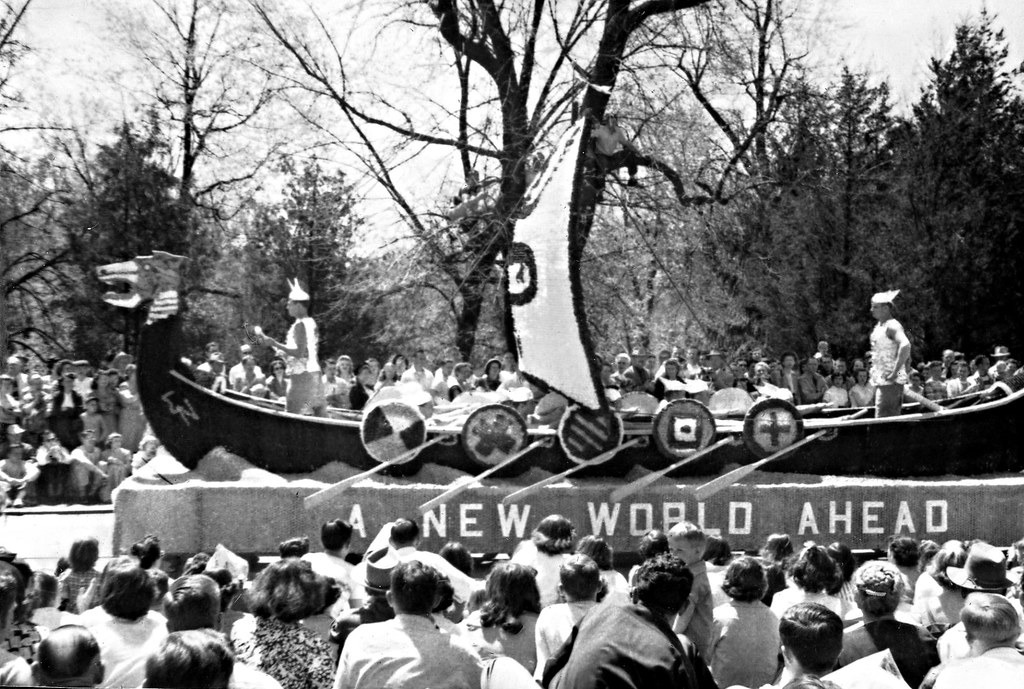 Ames, Iowa, Veisha Parade, 1950, Iowa State College, Float… Flickr