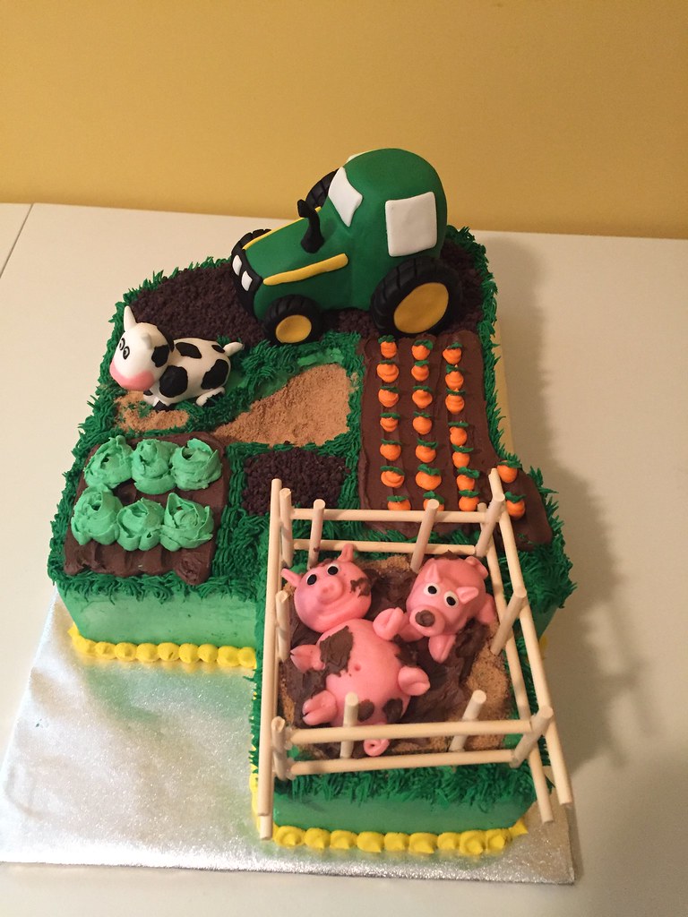 Farm themed cake for a four year old boy. Kelly Douglas Flickr