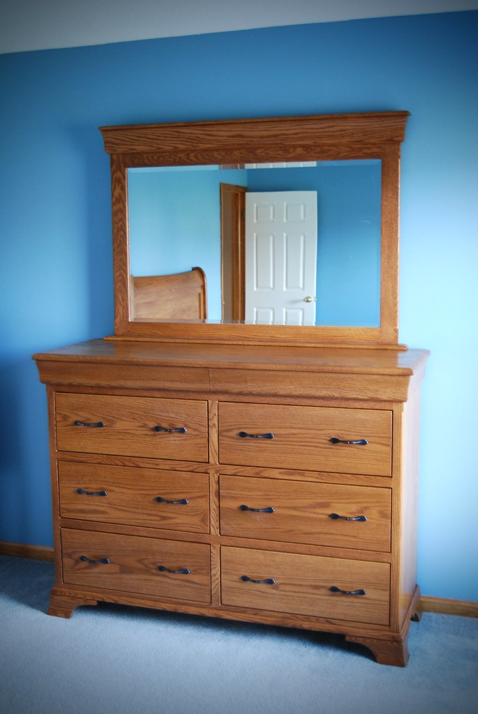 Waterfall Dresser This Waterfall style 6 drawer dresser me… Flickr
