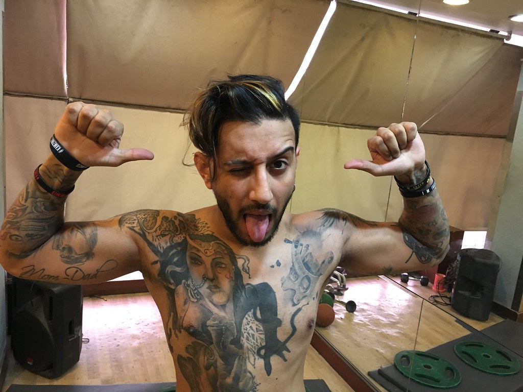 kamzinkzoneclothing kamzinkzone kam… Flickr