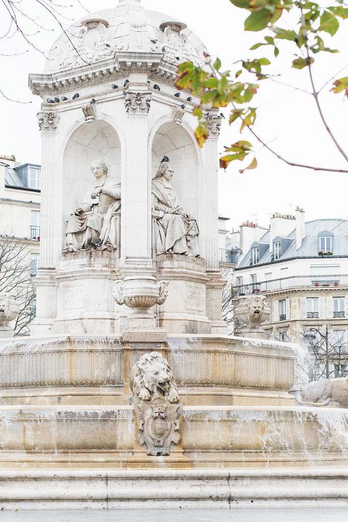 Place SaintSulpice Paris, France 2014 www.parisinfourmont… Carin