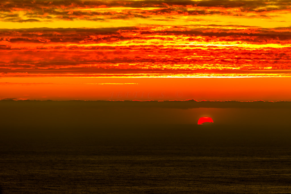_MG_1078 Coucher de soleil vu de Cap Canaille Un