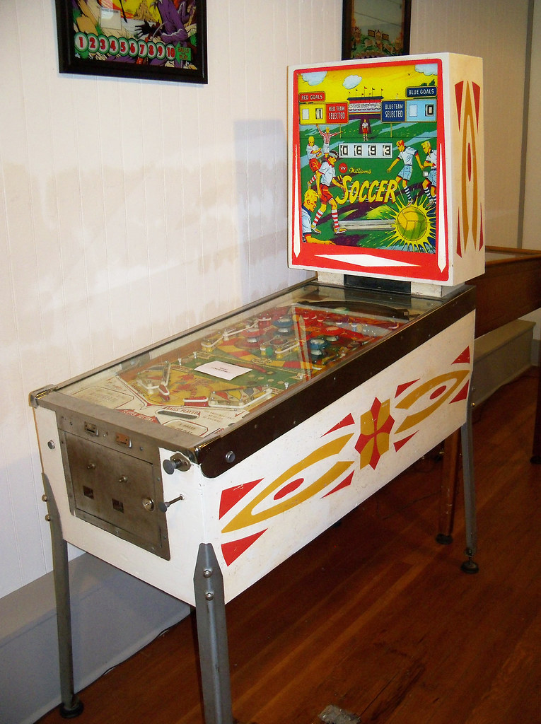 IL Atlanta Soccer Soccer pinball machine at the Route 77… Flickr