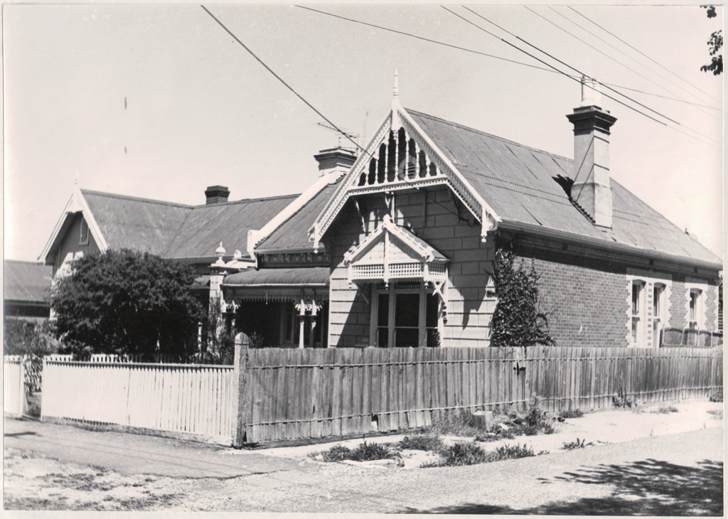 1181 57 Bancroft St, Bendigo side view See a study of s… Flickr