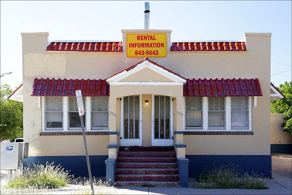 Jesse and Jane’s Apartment 325 Terrace St SE, Albuquerque,… Flickr