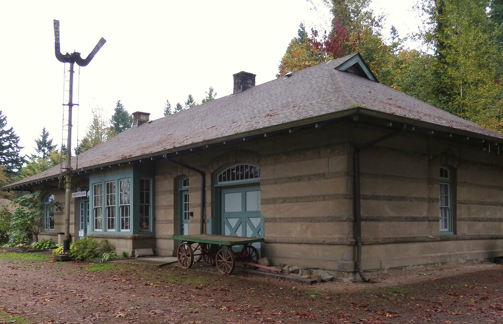 Tenino, WA Depot Tenino, Washington; the 1914 depot is bui… Flickr