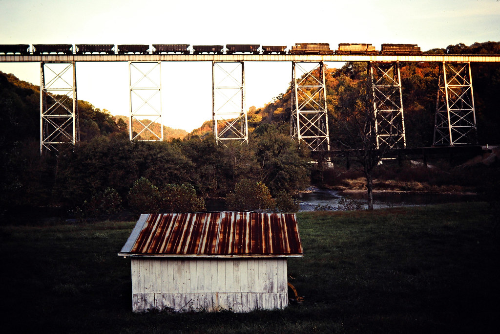 CRR, Speers Ferry, Virginia, 1980 Southbound Clinchfield R… Flickr