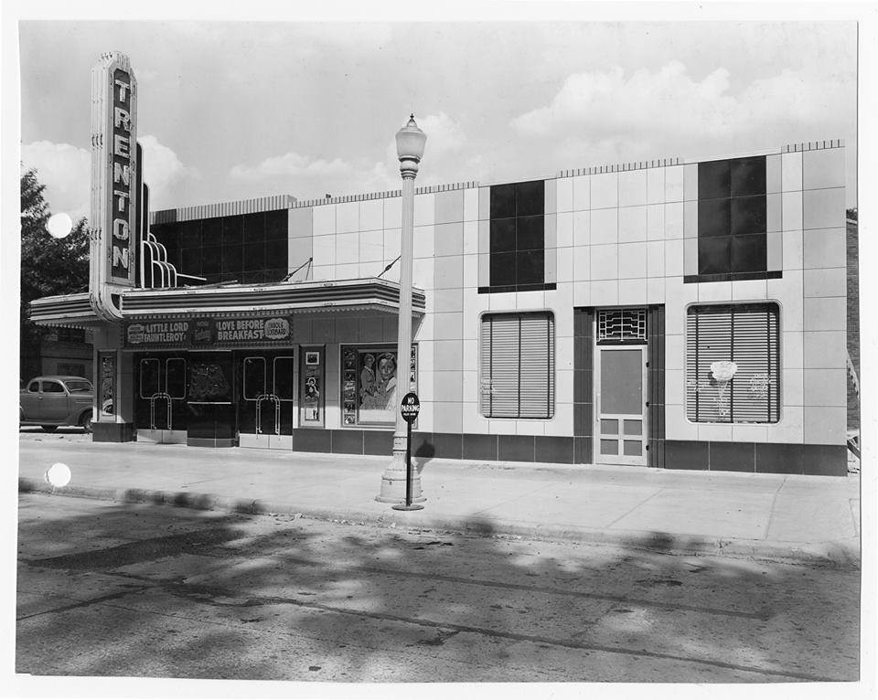 TRENTON Trenton Theater (1930s) and one during the da… Flickr