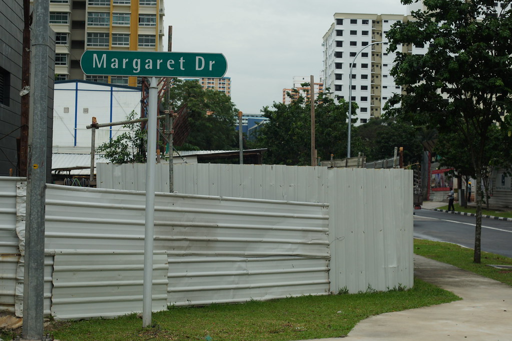 DSC00304 Margaret Drive, Singapore oliveplum Flickr