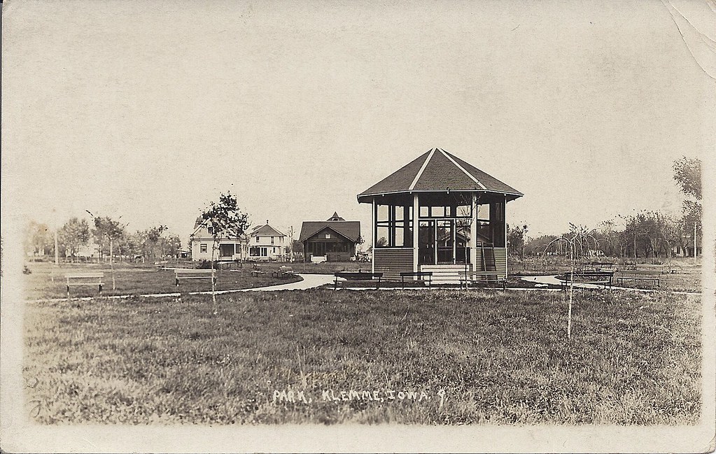 Klemme IA City Park PM 19171023 The Klemme city park beg… Flickr