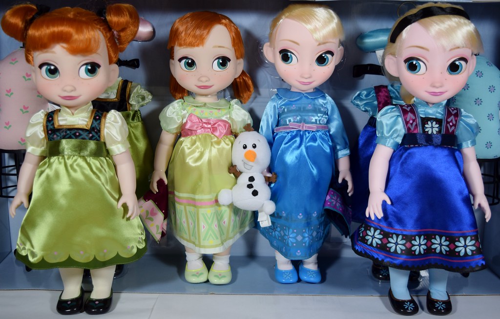 Disney Store Elsa Anna Frozen Animators Doll Set vlr.eng.br
