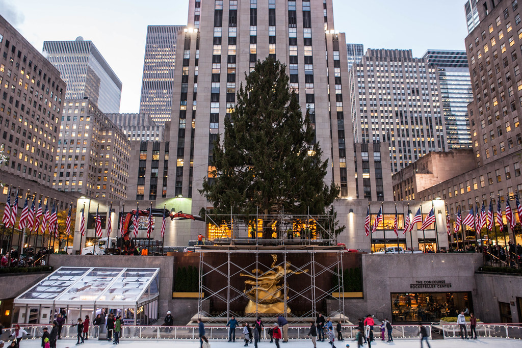 2014 Rockefeller Tree Installation in New York City Flickr
