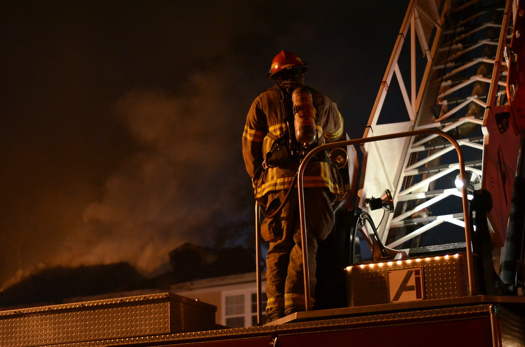 Avondale apartment fire 10025 Birmingham firefighters bat… Flickr