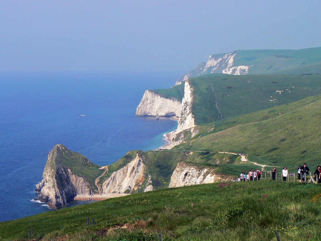 Durdle Door Cove near St. Oswalds Bay, Lulworth Cove. Dors… Flickr