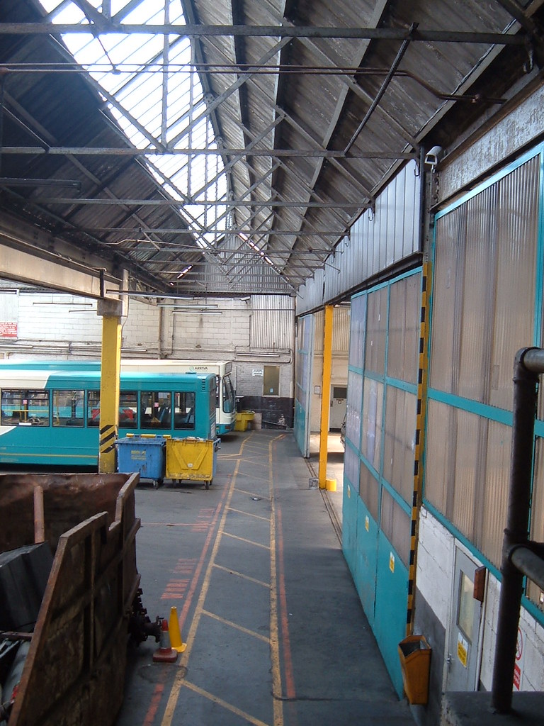 Flickriver Photoset 'Tunbridge Wells M&D/Arriva Bus Garage' by Daniel