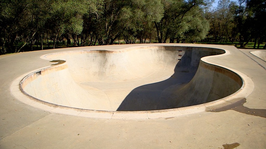 Ione Parks and Building102 Deborah Mackey Flickr