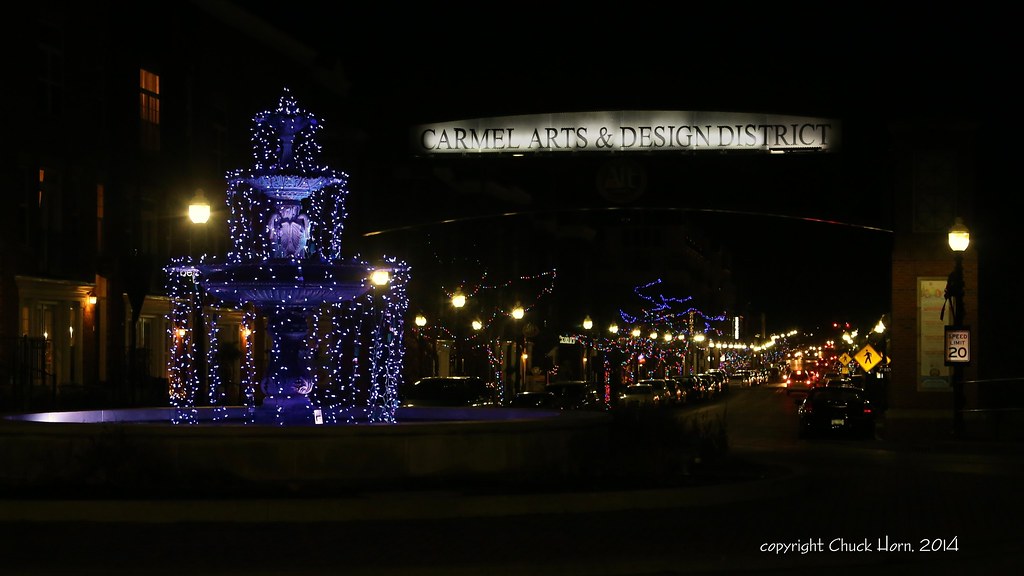 Christmas Lights in Carmel, Indiana, 2014. Chuck Horn Flickr