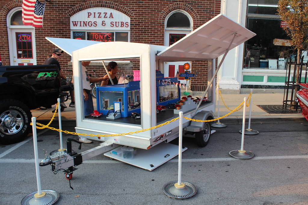 Akron Cruise Night Willys and Gassers 003 Akron Weekly C… Gary