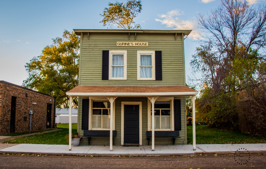 Gurine's House, Almont, North Dakota I have my favorite sp… Flickr