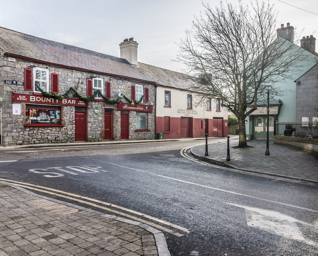 THE BOUNTY BAR THE TOWN OF TRIM AT CHRISTMAS 2014 Ref10… Flickr