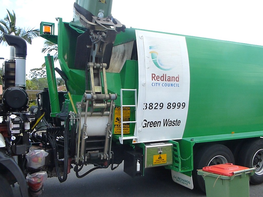 J.J.Richards redlands green waste 12BC RedlandsGarbageFan Flickr