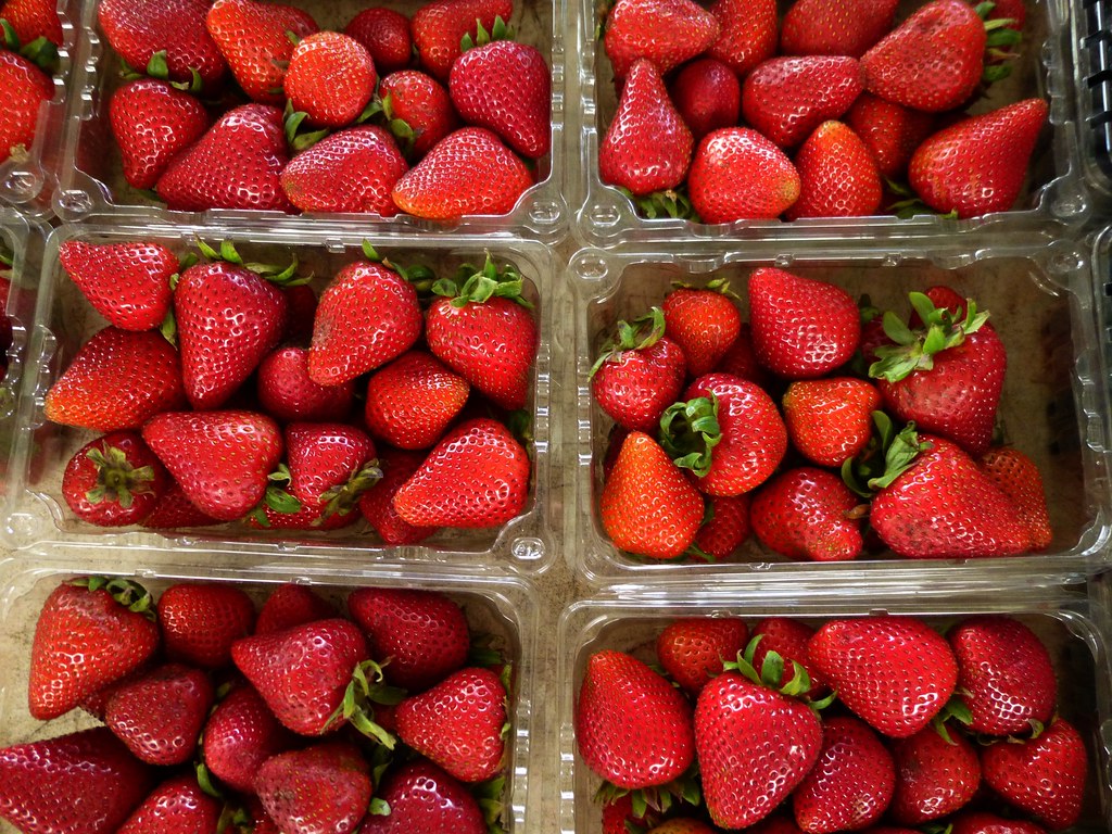 Strawberries Farmer's Row, Eastern Market, Washington DC Mike Licht Flickr