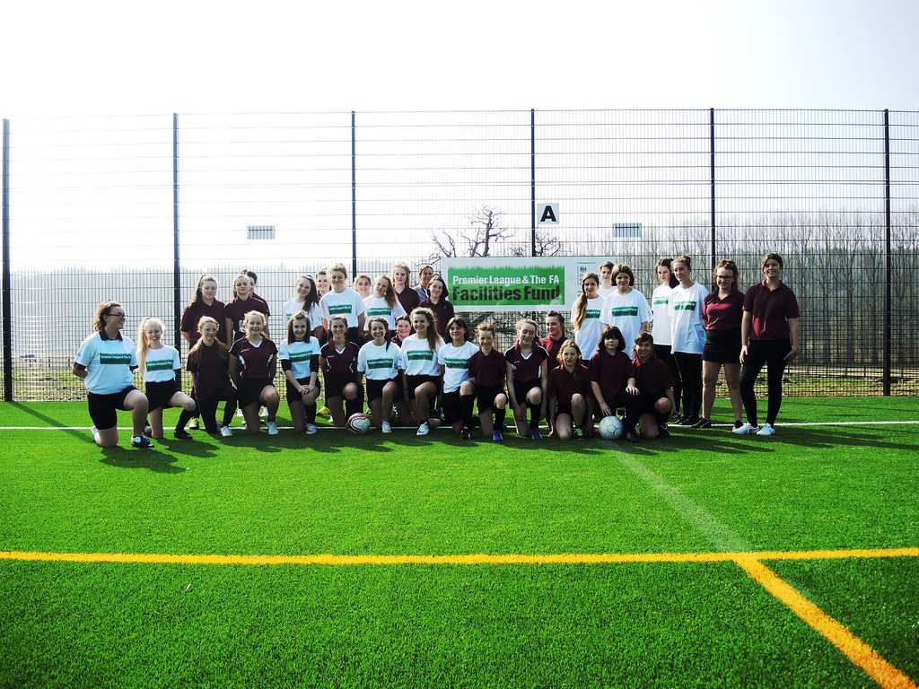Dorset’s delight as new 3G pitch at The Blandford School opens Flickr