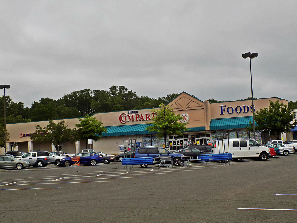 Former Winn Dixie Marketplace of Durham, NC Pictured here … Flickr
