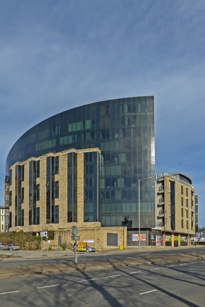 Gatehaus, Leeds Road, Bradford Tim Green Flickr