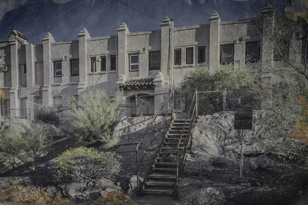 AJO HOSPITAL Ajo, Arizona, closed hospital akahawkeyefan Flickr