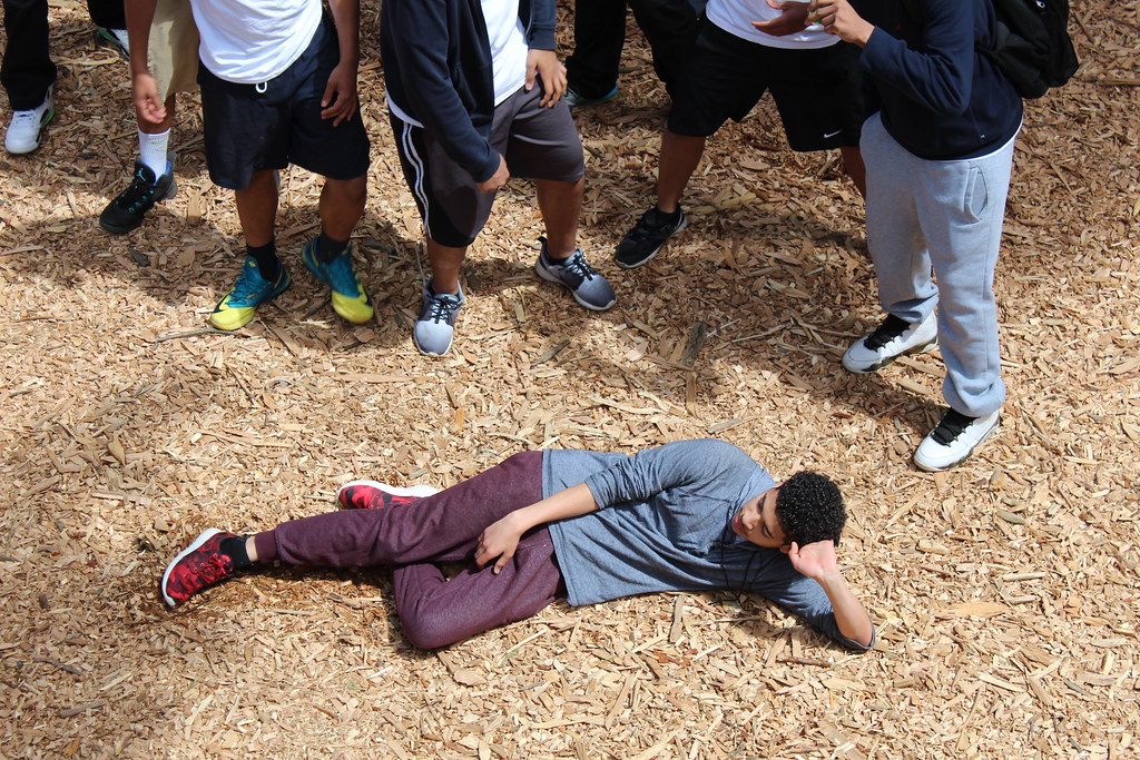 100 Males to College Springfield Ropes Course Photos court… Flickr