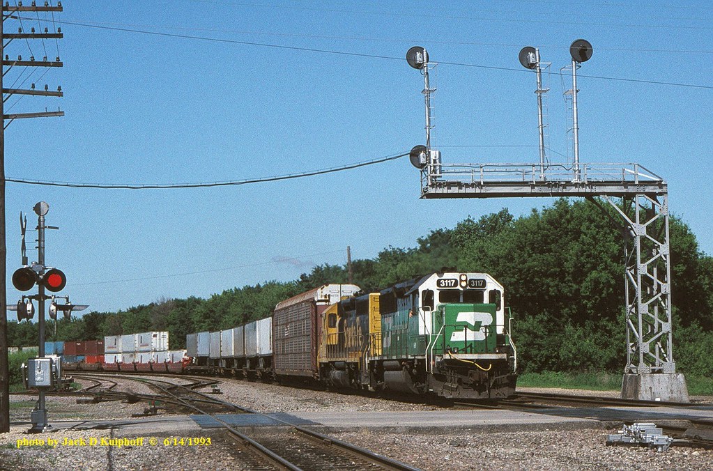 BN 3117 Mendota, IL. 6141993 BN Burlington Northern GP50… Flickr
