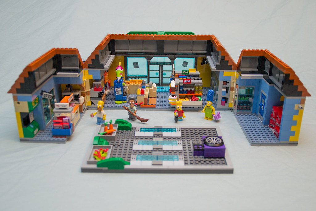 LEGO 71016 Simpsons KwikEMart a photo on Flickriver