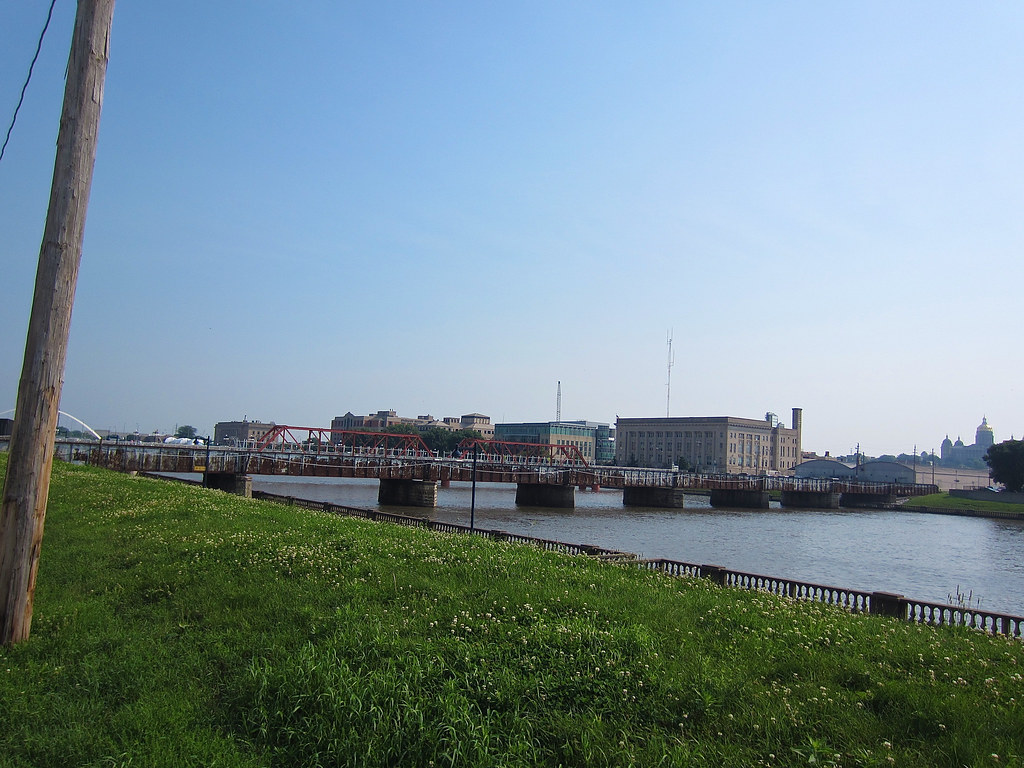 Des Moines River, Des Moines, IA View of the Des Moines Ri… Flickr