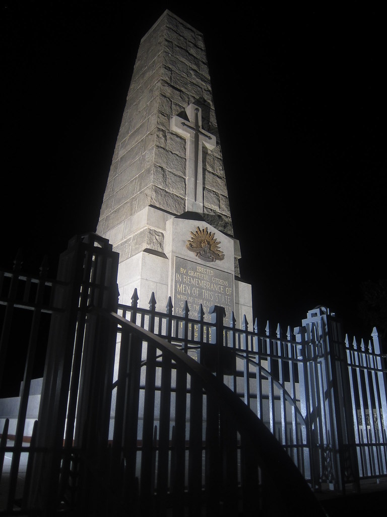 War Memorial in Kings Park Today is ANZAC Day, Australia's… Flickr