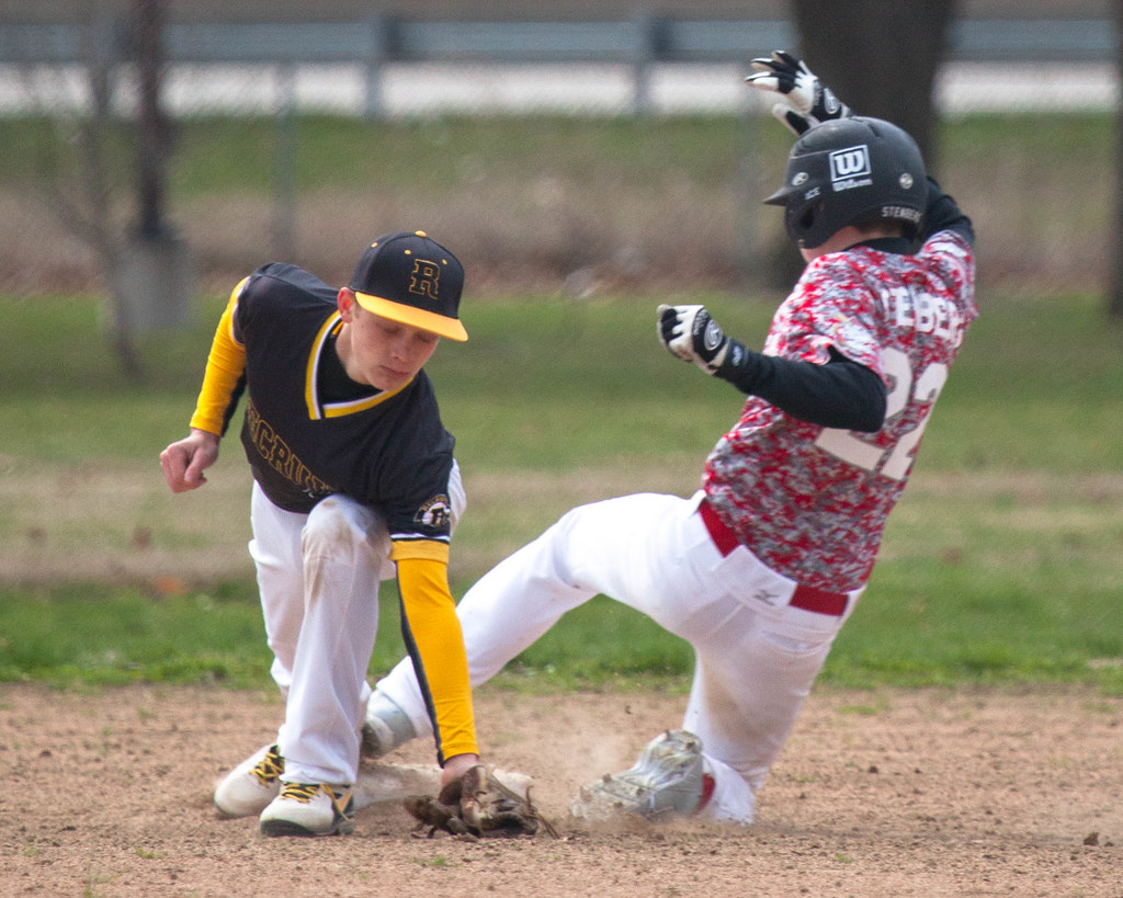 Close Play at 2nd Base Recruits Baseball Club 14u Black v… Flickr