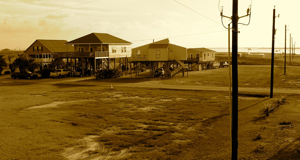 Beach houses near San Luis Pass TX Looking west from Folle… Flickr