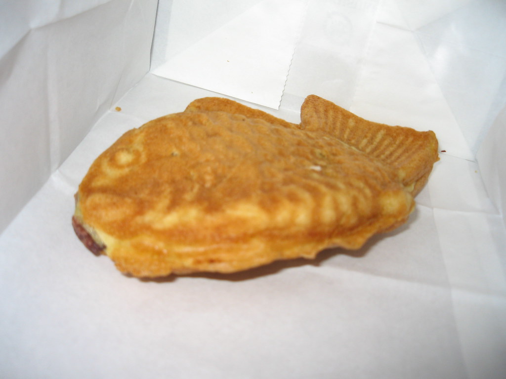 fish pastry Bo had this fish shaped, red bean filled pastr… Flickr