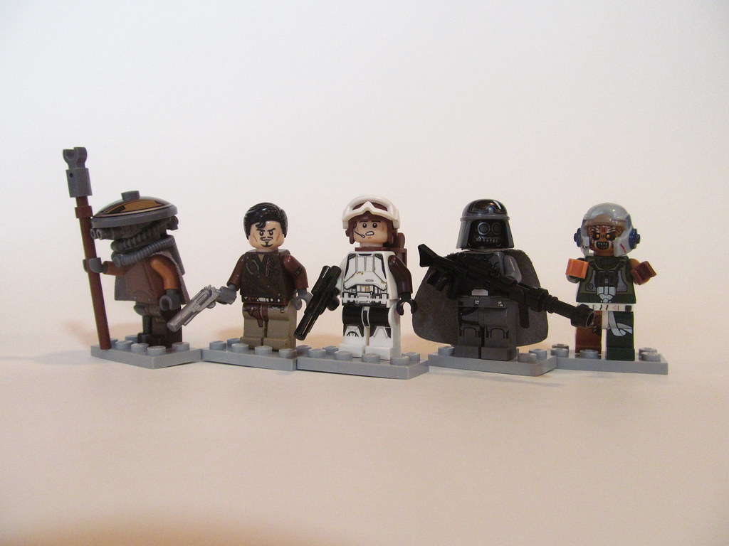 LEGO Star Wars Figbarf From Left to Right Jakku Nomad, Co… Flickr