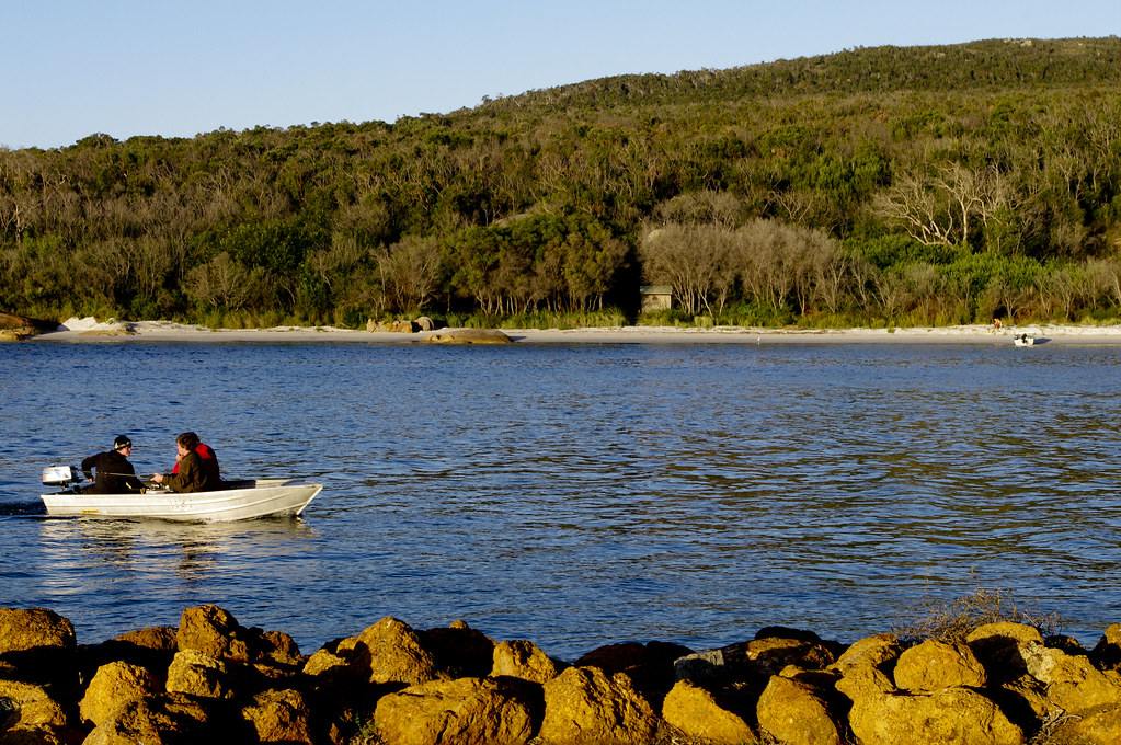 FISHING IS FUN Off EMU POINT, ALBANY Craig Ward Flickr