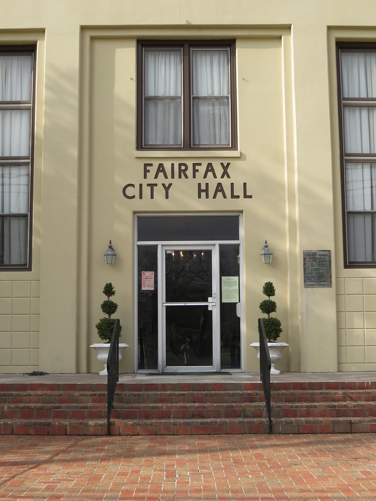 City Hall, Fairfax, SC Fairfax City Hall Kevin Thomas Boyd Flickr